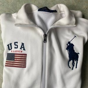 Men’s Polo zip up jacket. Size L